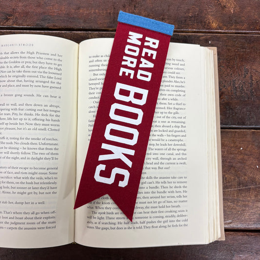 Read More Books Bookmark - Oxford Pennant