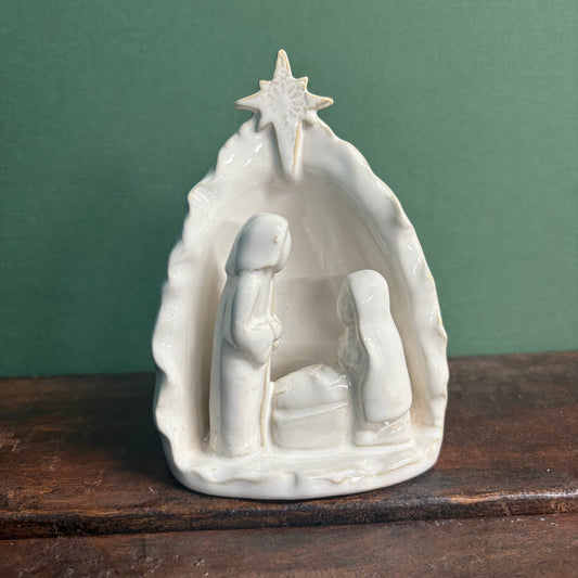 White Stoneware Nativity - Mud Pie
