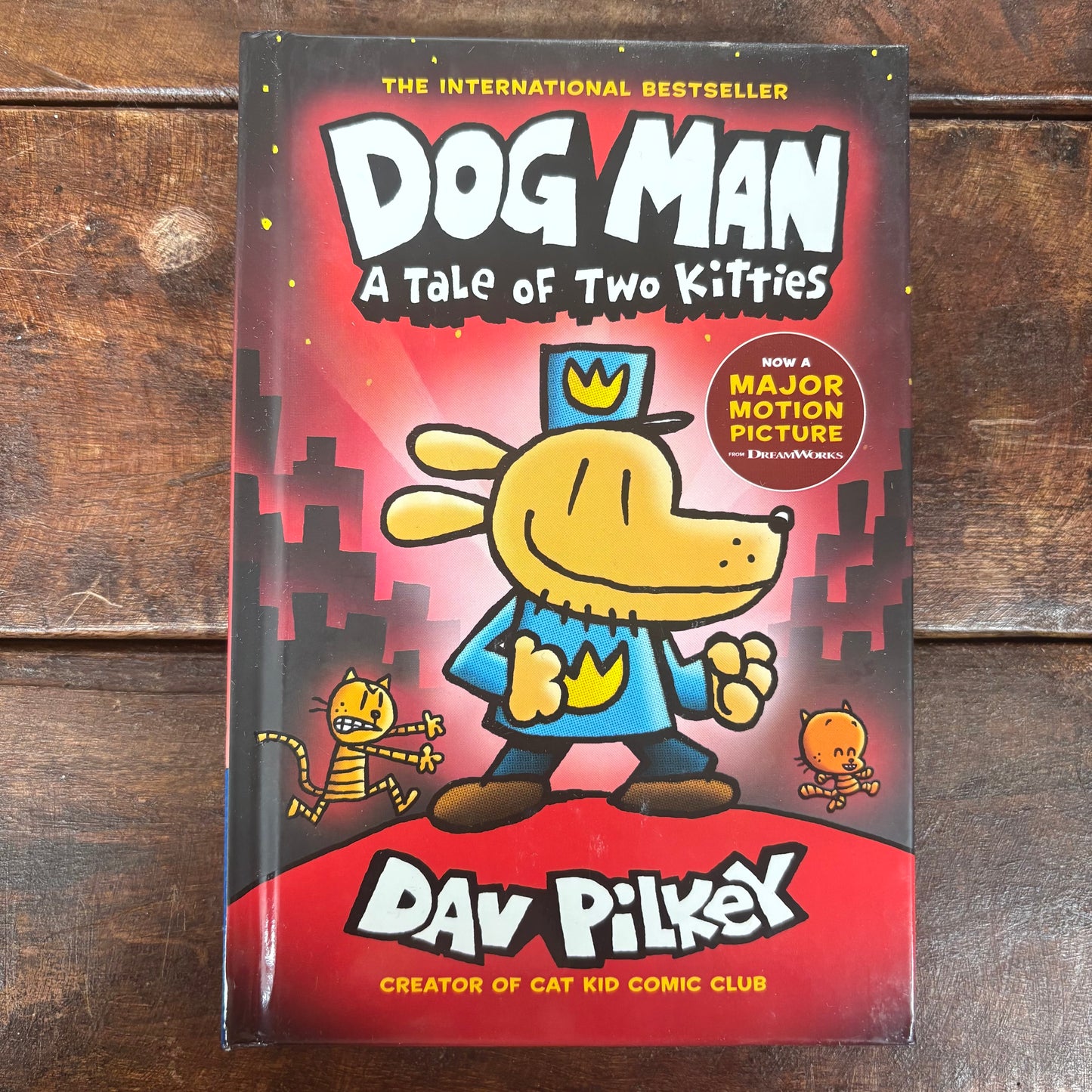 Dog Man - A Tale Of Two Kitties - Dav Pilkey - Scholastic