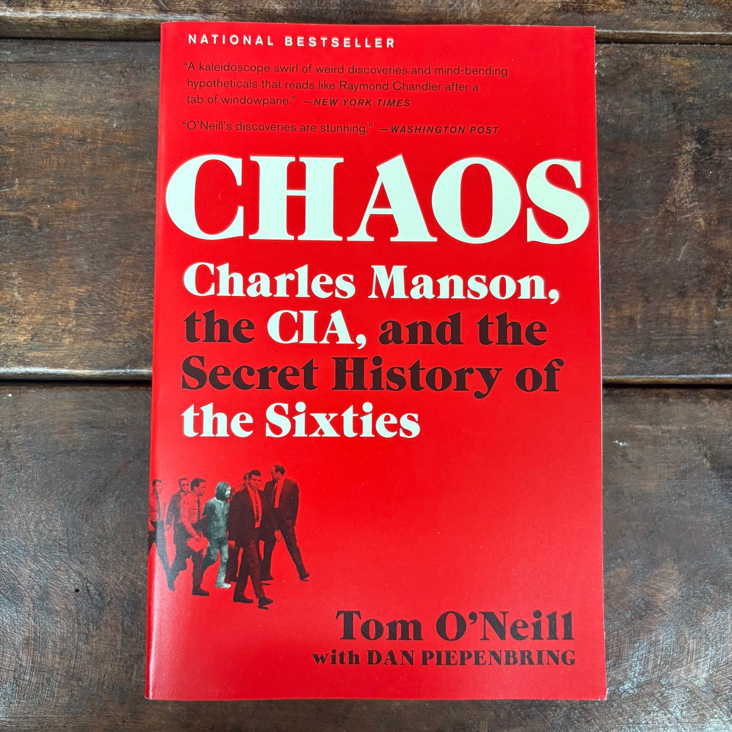 Chaos - Tom O'Neill - Hachette Book Group