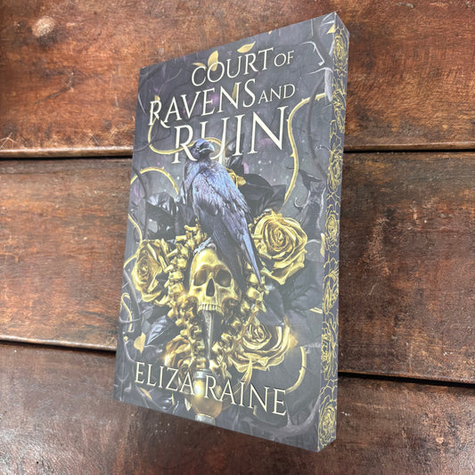 Court Of Ravens and Ruin - Eliza Raine - Simon and Schuster