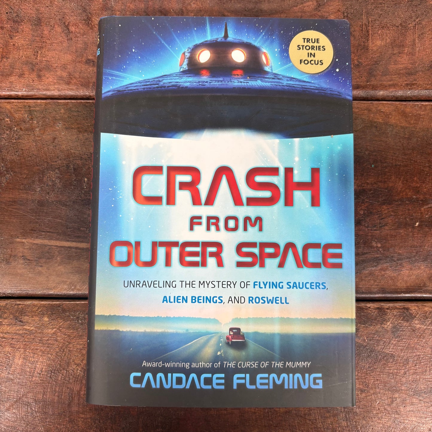 Crash From Outer Space - Candace Fleming - Scholastic