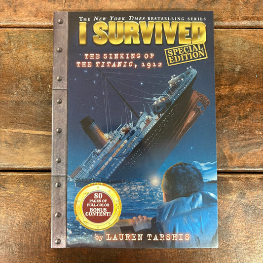 I Survived The Sinking of The Titanic - Lauren Tarshis - Scholastic