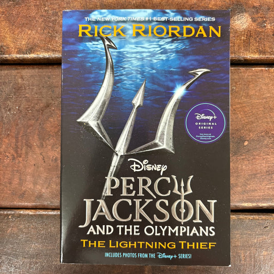 Percy Jackson: The Lightning Thief - Rick Riordan - AZB