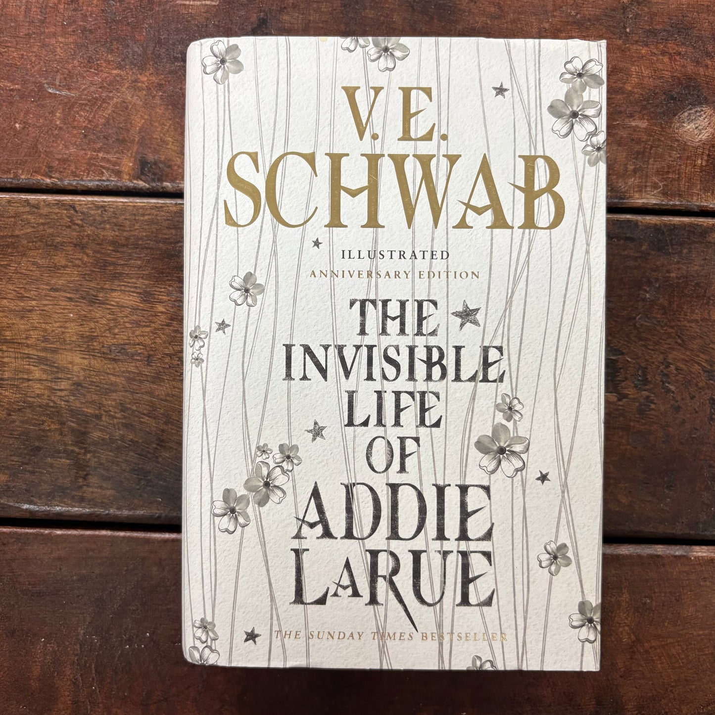 Invisible Life Of Addie LaRue - V.E. Schwab - BKBY