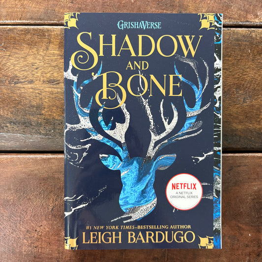 Shadow and Bone - Leigh Bardugo - BKBY