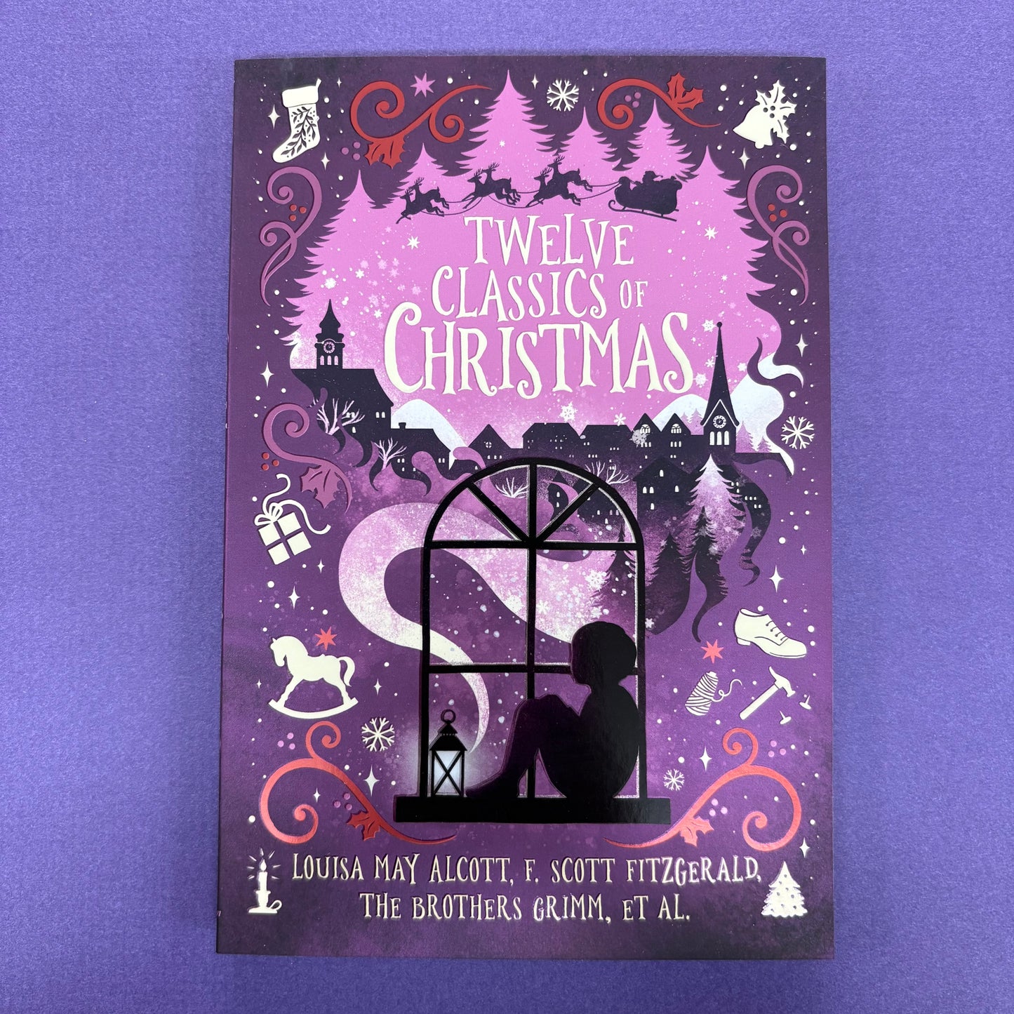 Twelve Classics Of Christmas - Simon and Schuster