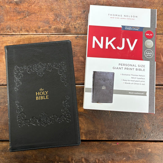 NKJV Personal Size Giant Print Black Leathersoft - Harper Collins