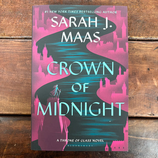 Crown Of Midnight - Sarah J. Maas - Macmillan Publishers