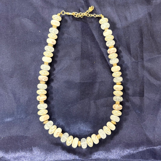 Chunky Marbled Beads Pearl Beaded Statement Necklace - Sensibling Corp.