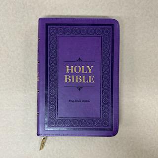 Purple Compact Kjv Bible W/Zipper Closure- CAG