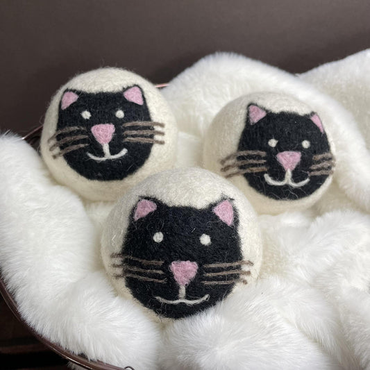 Black Cat Dryer Balls- Friendsheep