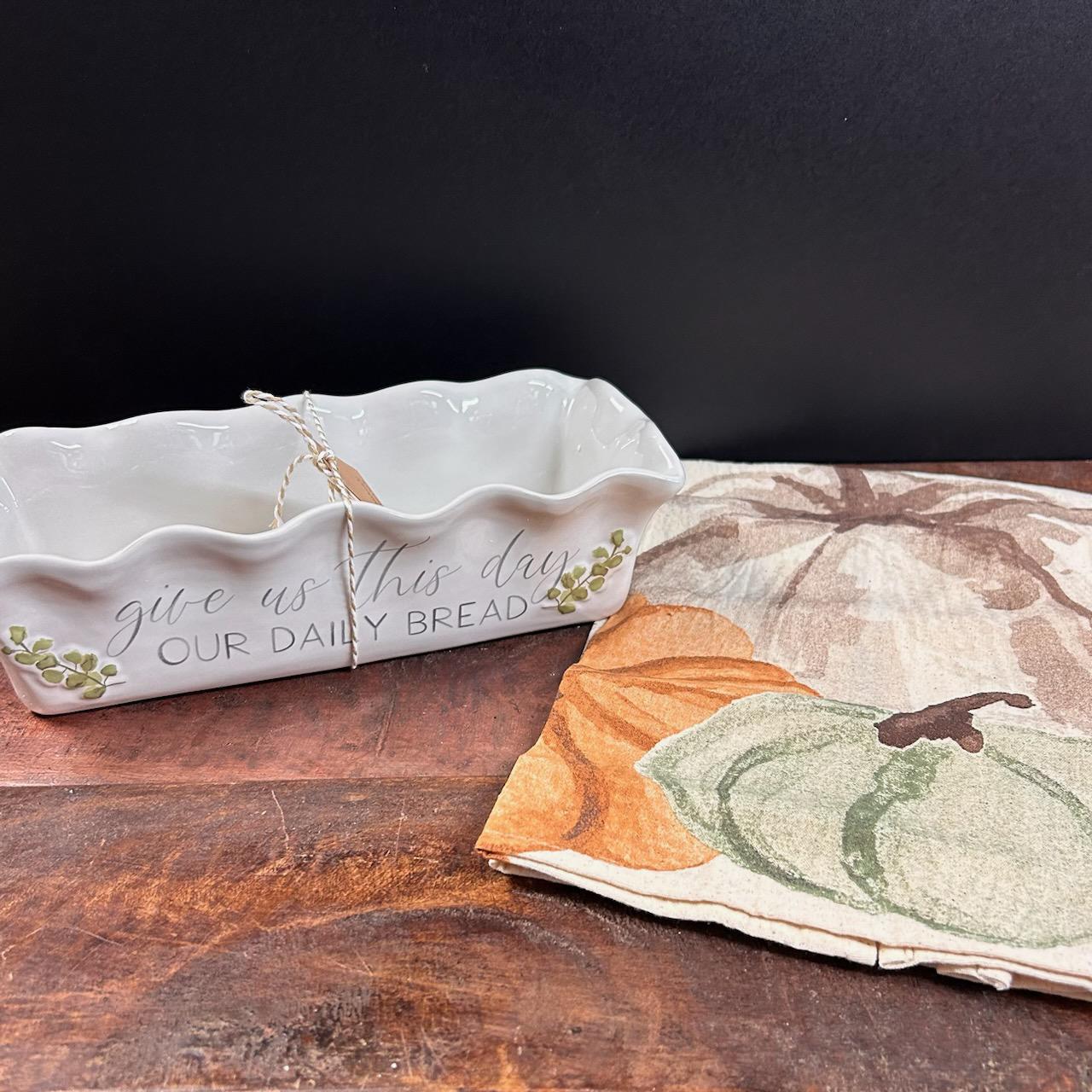 Daily Bread Baker & Towel Set- Fall Mud Pie